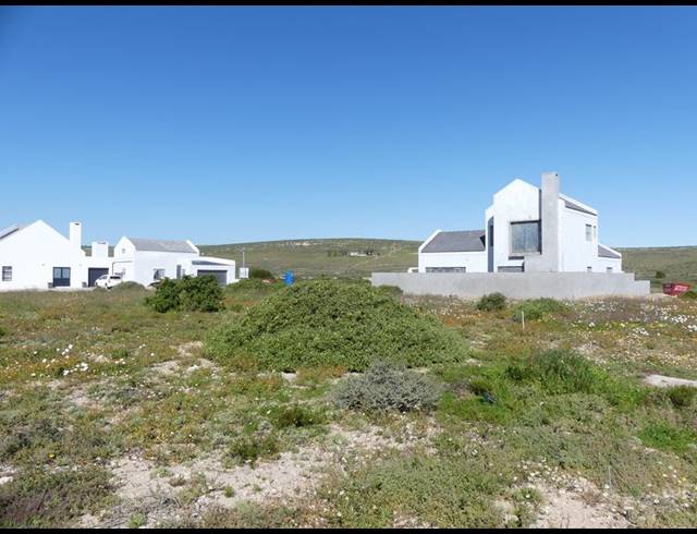 LAND FOR SALE IN BRITANNIA BAY